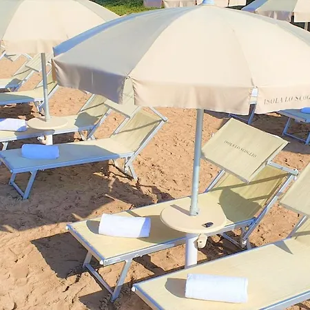 فندق Lo Scoglio 3*