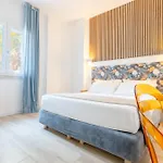 Lo Scoglio Hotel